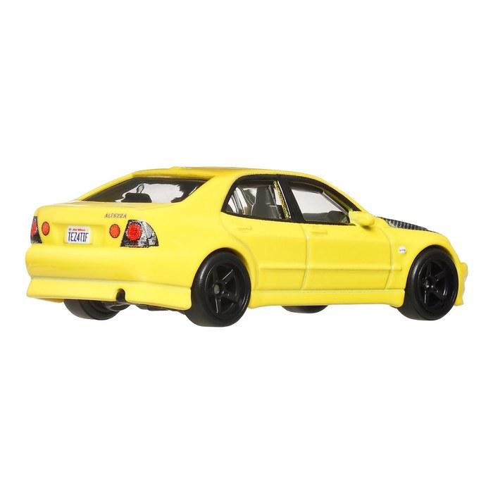 Hot Wheels Boulevard '98 Toyota Altezza Vehicle Toy Car 1/64 Scale, Yellow, JBL23