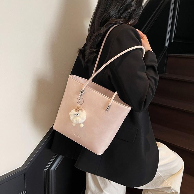 Spring and Summer New Fashionable Large-capacity Portable Shoulder Bag Large-capacity Tote Underarm Commuter Bag