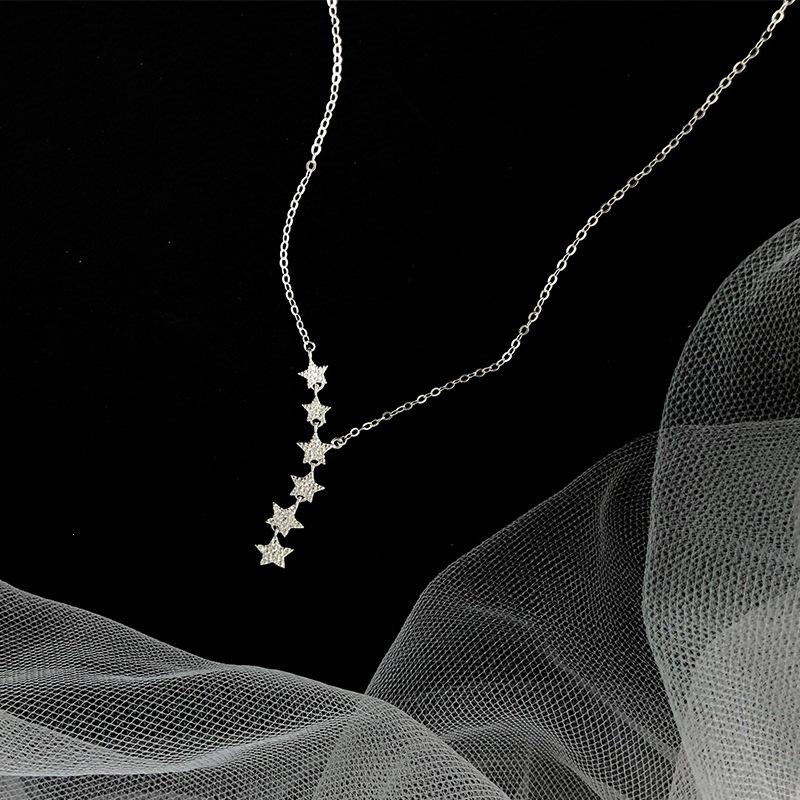Women's Korean Style 925 Sterling Silver Five-Pointed Star Necklace - Trendy Clavicle Chain with Simple, Unique Design.