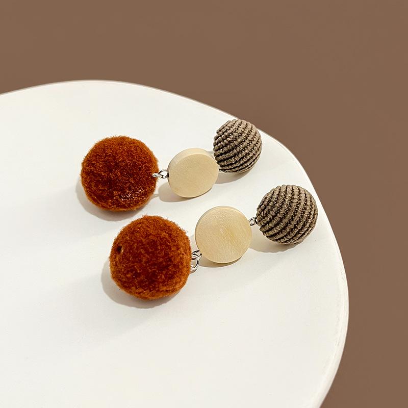 Small Fresh Winter Color Matching Flocking Hairball Girl Stud Earrings Soft Round Plush Cute Earrings Woman