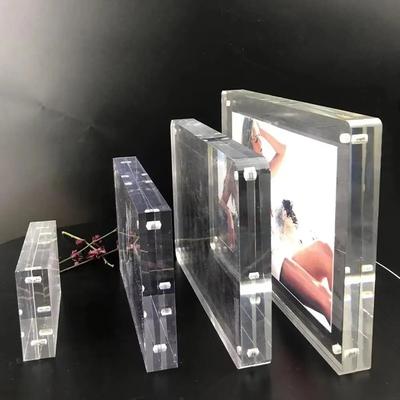Neuer transparenter Fotorahmen Acryl 3+3mm Poster-Ausstellungsständer Magnetischer Foto-Ständer für Zimmer Schreibtisch Heimdekoration