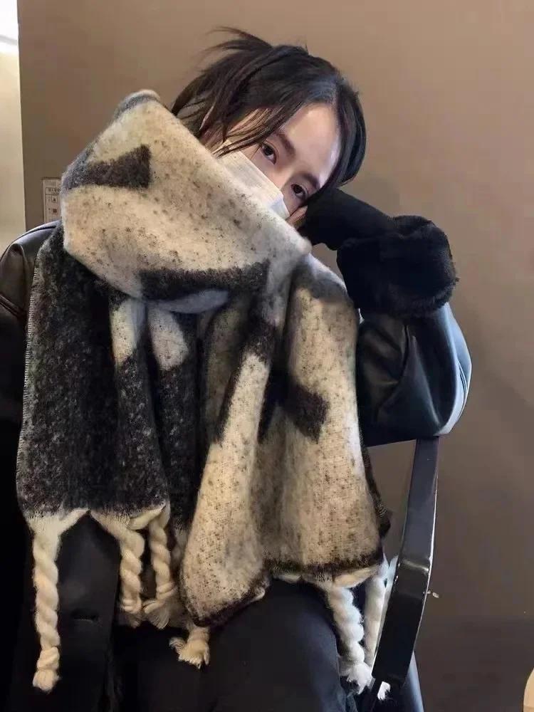 

Thickened Grey Cashmere Scarf Women s Winter Warm Neck Warmer Couple s Shoulder Shawl Trendy Home Accessories чорний