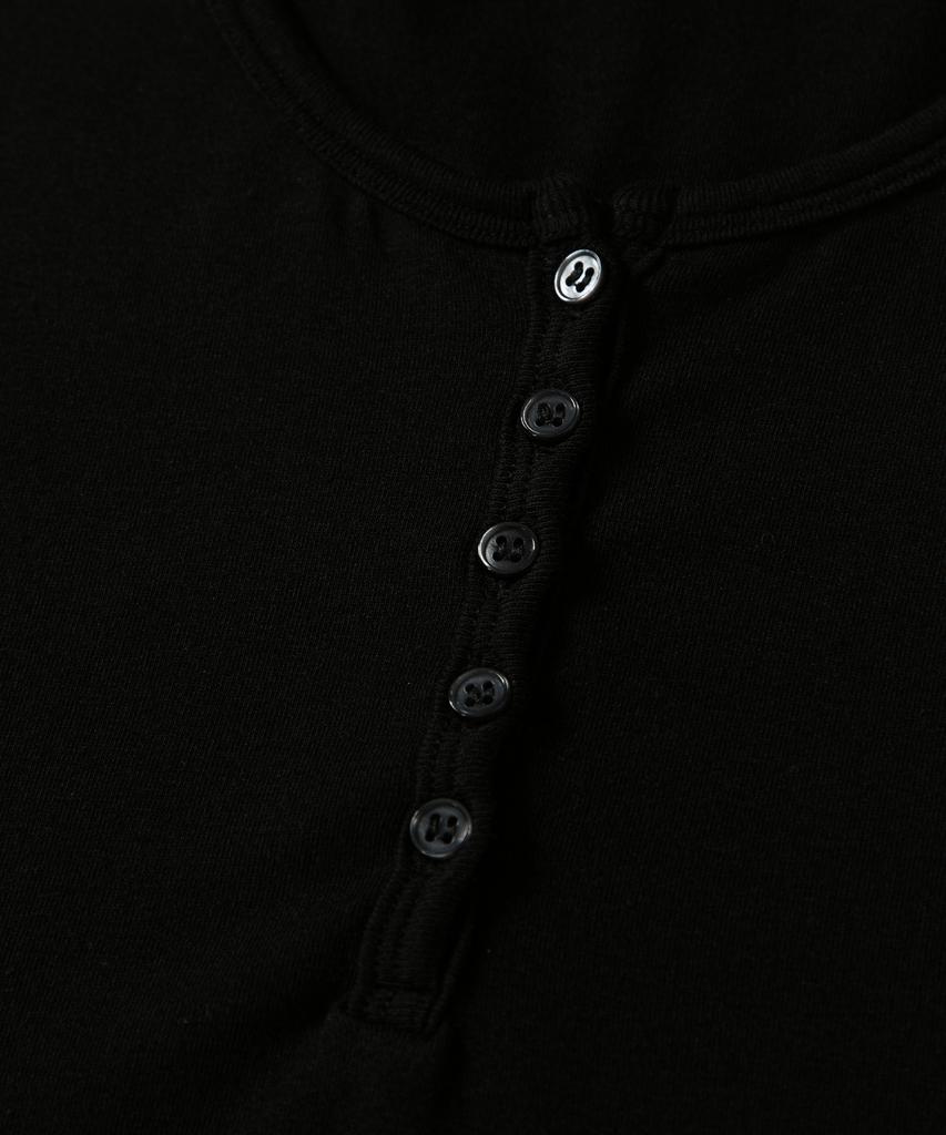 Aejeuon Ever Button Tee / Black