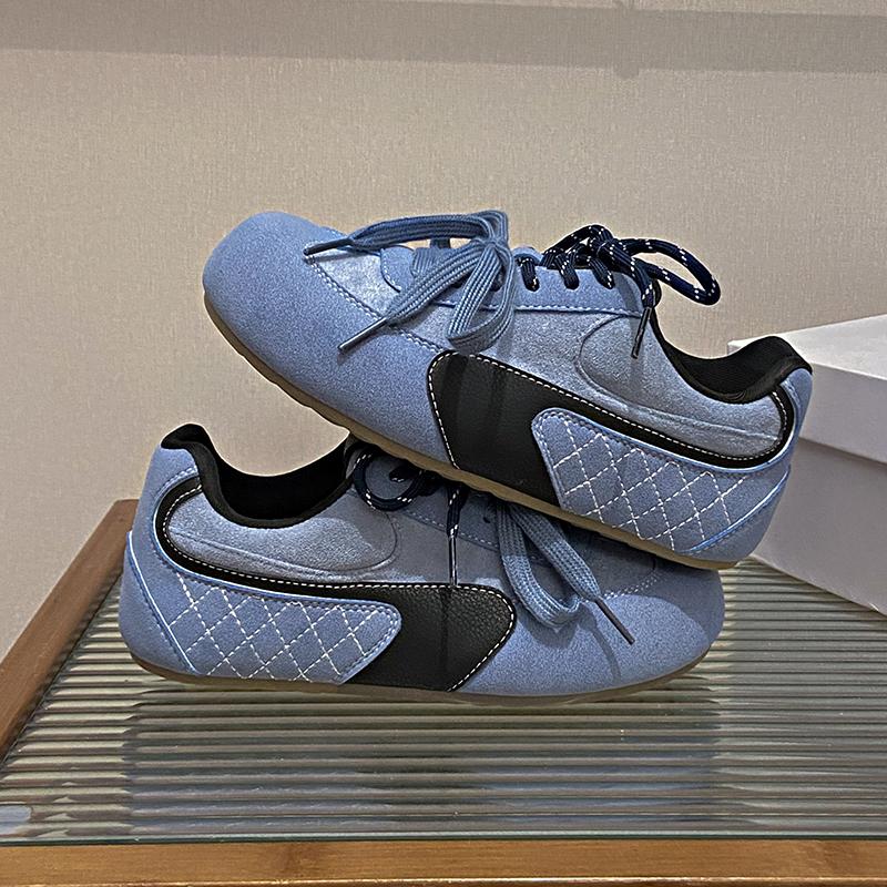 

Новые ретро немецкие тренировочные маленькие белые туфли женские 2025 весна студенческие толстая подошва увеличивающие рост повседневные туфли уличные шлепки 37 синий