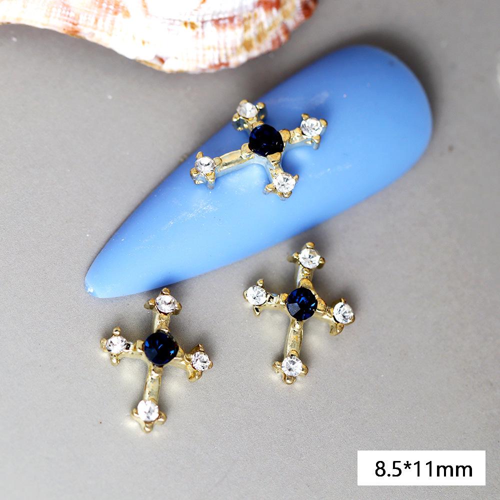 Saturn Queen Mother Cross Nail Art: Retro Silver with Pearls and Diamond Accents