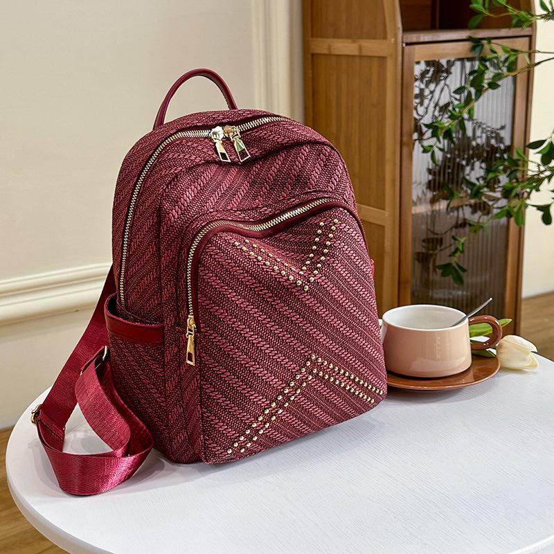 Oxford cloth backpack women s new simple and fashionable large-capacity texture versatile outdoor travel women s backpack бордовый