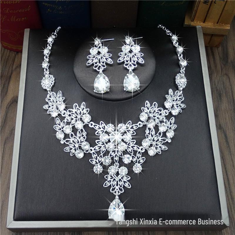 European & American Bridal Gemstone Jewelry Set: Necklace & Earrings with Rhinestones