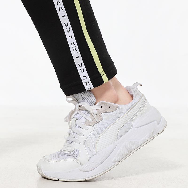 Puma Spodnie dresowe treningowe do biegania z taśmą z logo po bokach Damskie Doły Czarne 531079-01