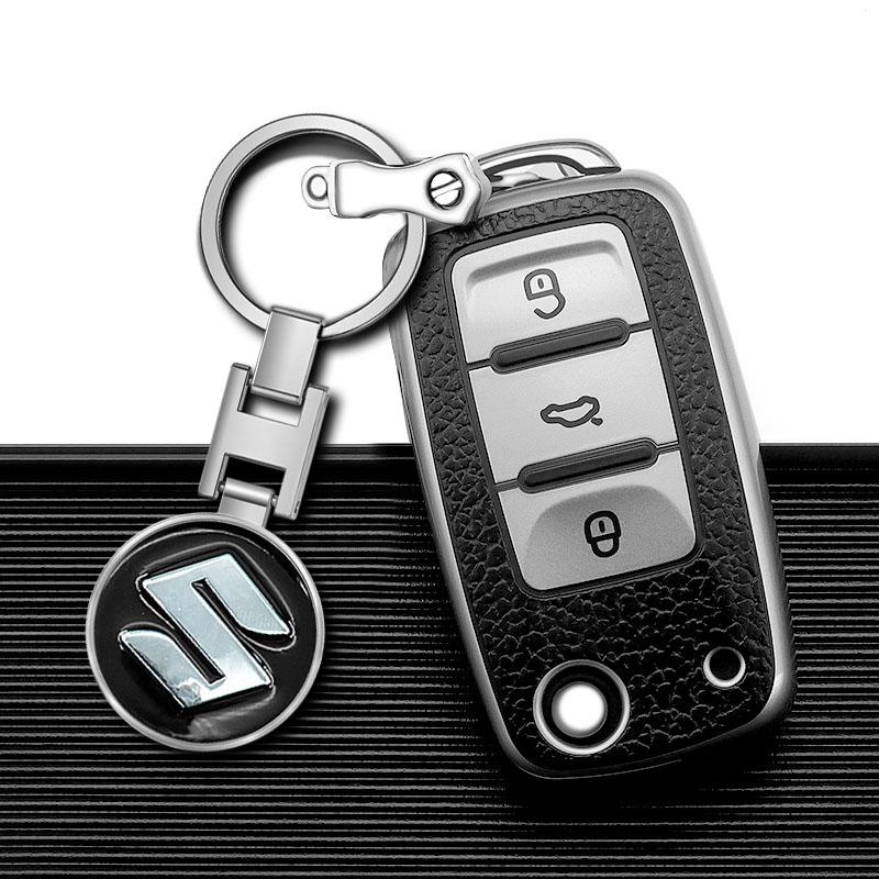 Car Keychain Car Emblem Gift with Key Ring Auto Accessories for Suzuki Grand Vitara ALTO Ciaz IGNIS Jimny Samurai XL-7