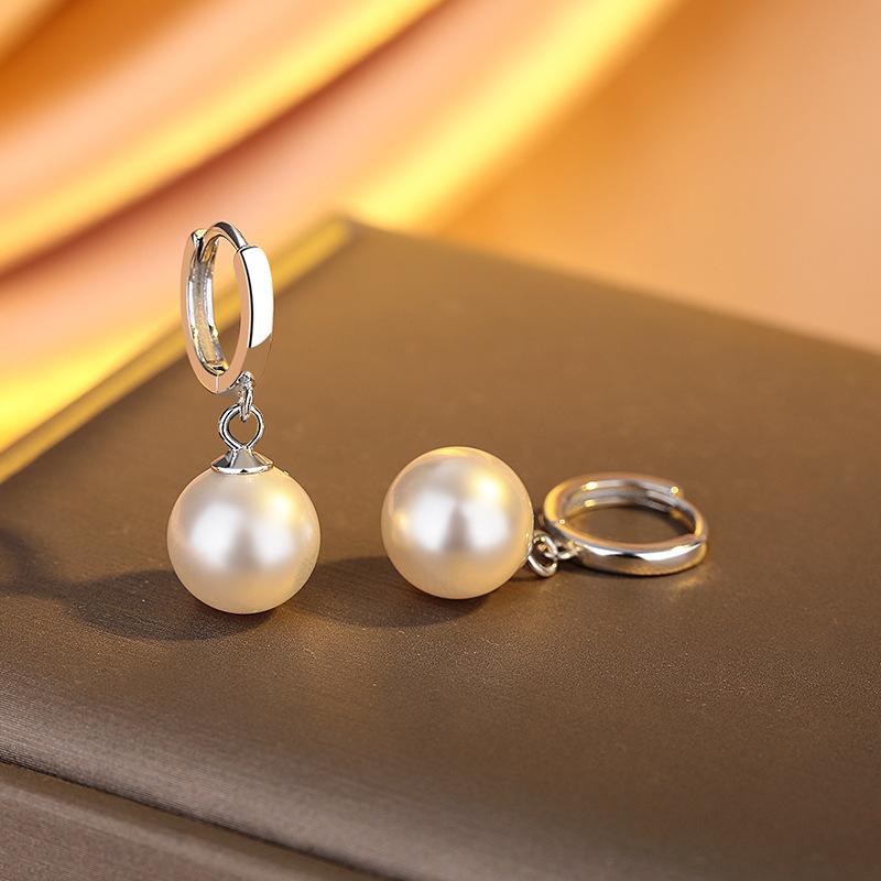 French Elegant Bead Pearl Earrings Temperament Niche Design Sense High Sense Earrings Earrings Plain Ring