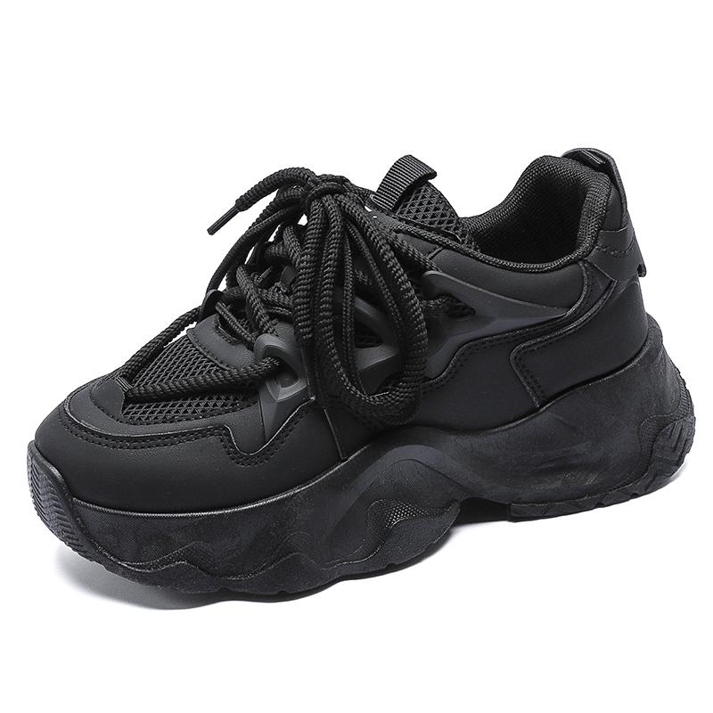 Fashion In The Forest Harajuku White Trainers Woman Mining Hikes Shoes Hiking Shoes 46 Sneakers Sport Footwears Sepatu Portable