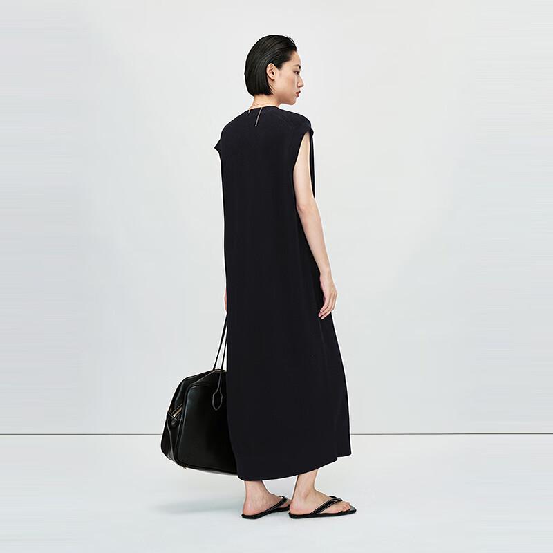 Less 2025 Spring V-Neck Loose Sleeveless Dress