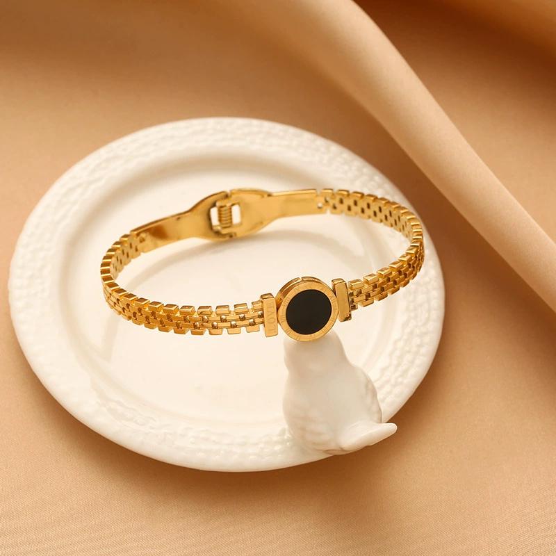 Htpwe Stainless Steel Roman Numeral Love Black Shell Bracelet For Women 18k Gold Plated Couple Holiday Gift Bracelet Zircon