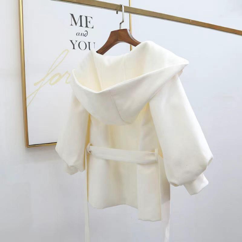 Korean Style Red Wool Cape Coat with Hood and Tie, Lantern Sleeves, Trendy Short Design for Petite Women