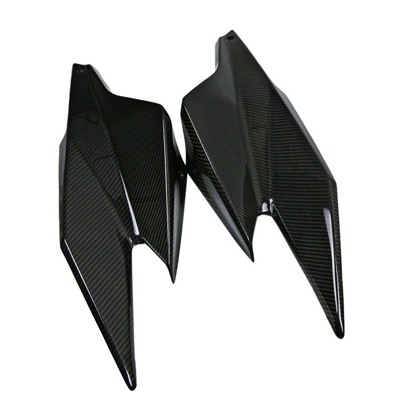 KTM 1290 Super Duke R Carbon Fiber Fuel Tank Side & Front Panels