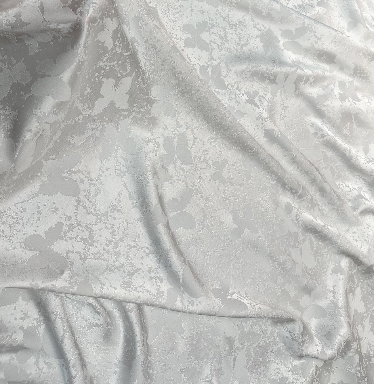 

Утолщенный жаккардовый атлас Ципао костюм