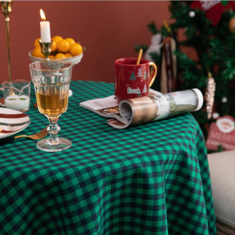 American Retro Red Plaid Tablecloth for Small Round Tables - Christmas & Wedding Decor 60x60 cm
