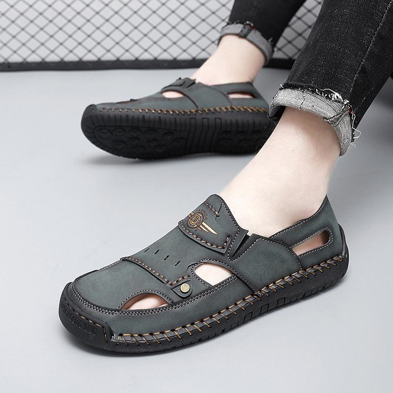Outdoor Casual Shoes 2025 Men's Summer New Fashion Personality Breathable Soft-soled Sandals Outdoor Beach Shoes