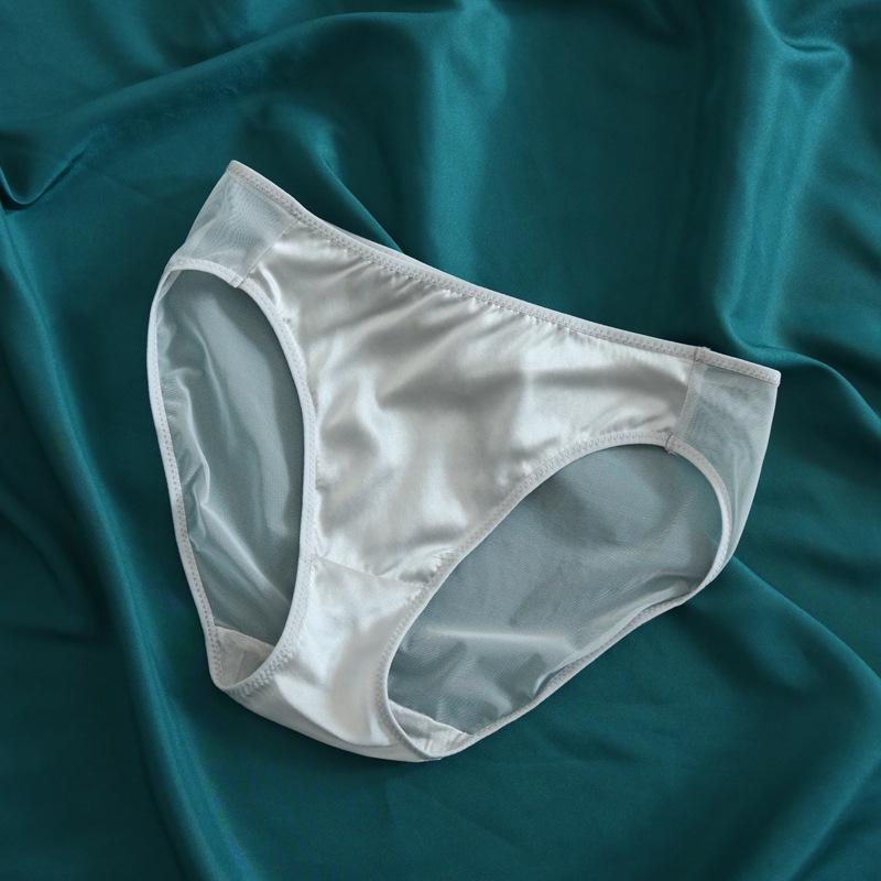 Tangge Silk Women's Mid-Waist Satin Panties with Lace and Breathable Mesh