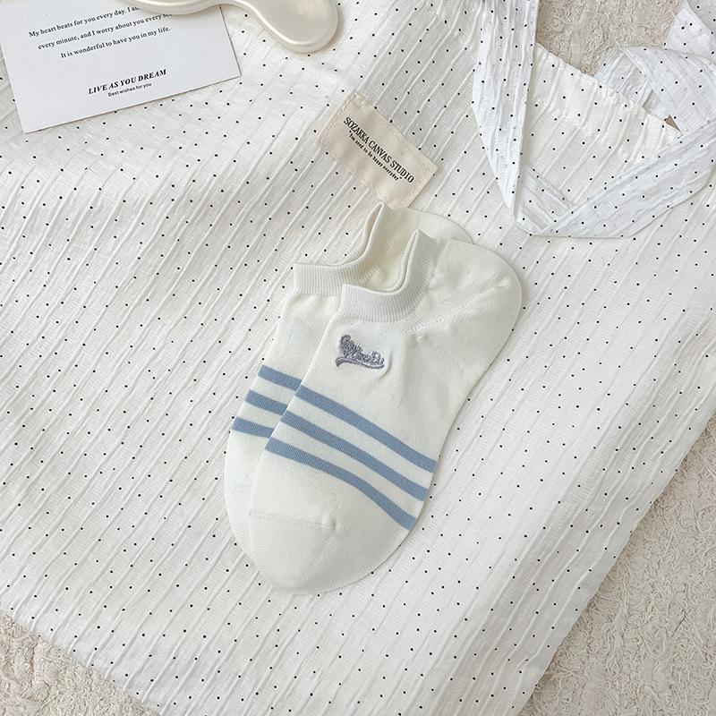 Women's Summer Thin New Stripe Mesh Breathable Shallow Mouth Invisible Socks