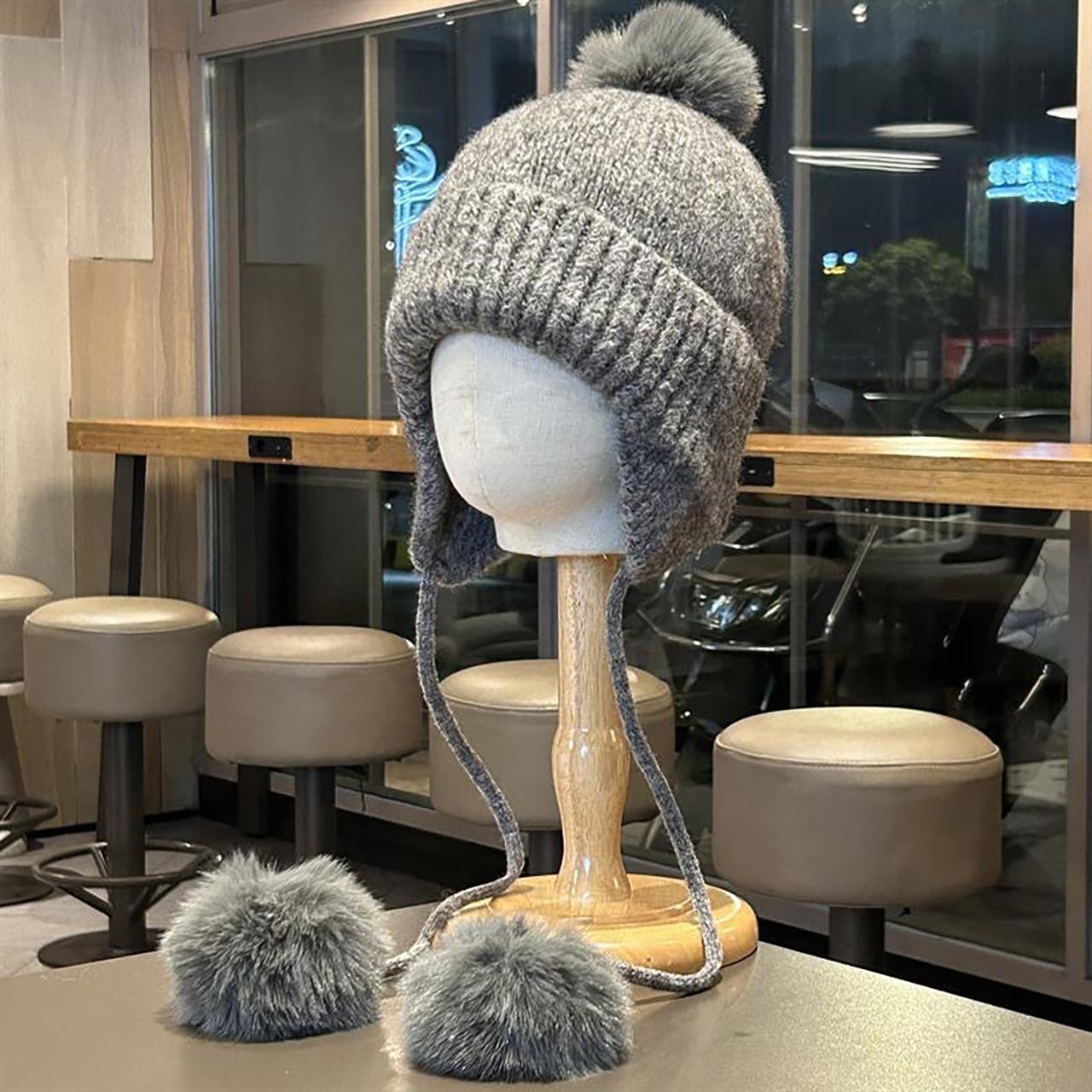 

Women Wool Knitting Winter Warm Beanies Cute Pompom Solid Color Ear Protection Hats Korean Girl Windproof Pullover Earmuffs Cap сірий колір