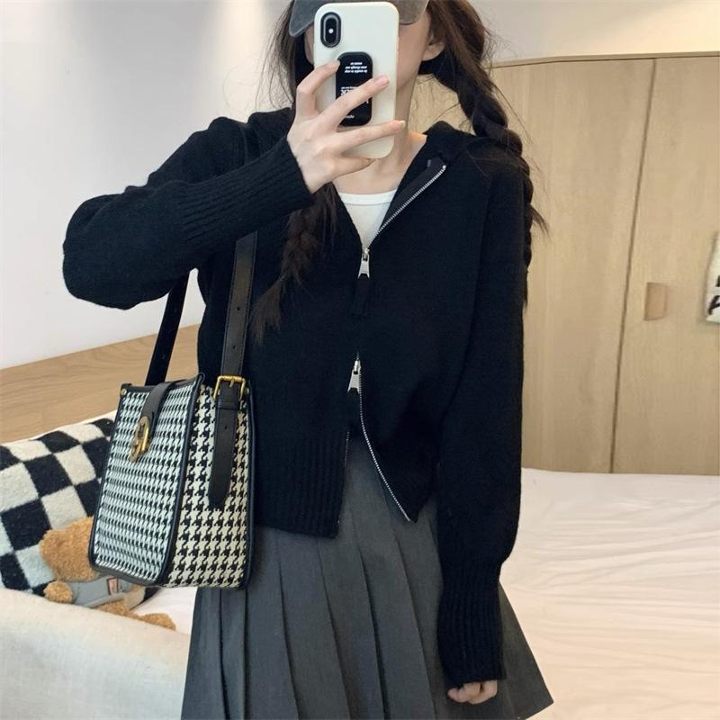 Autumn and winter new women's clothing small cardigan short double zipper jacket women's knitted sweater hooded sweater women
