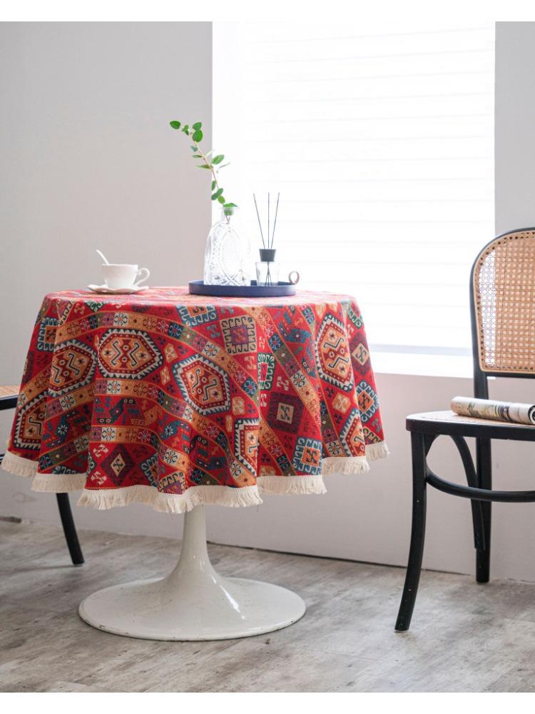 Amerikanische Tischdecke Jacquard Rot Weihnachtstischdecke Runde Tischdecke Geeignet für Feiertags-Esszimmer Picknicks Outdoor-Camping und Heimdekoration