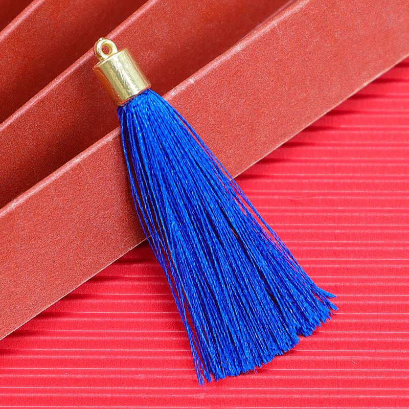 Gold Tassel Hat Pendant: 6cm Festive Spike for DIY Hair Ornaments, Earrings, or Bookmark Accessories.