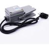 Robuster Fußschalter SPDT NO NC AC 380V 15A Elektrischer Pedal-Momentan-Fußschalter mit 1,5m Kabel und Steckdose (Dreizackiger) LT-3-X