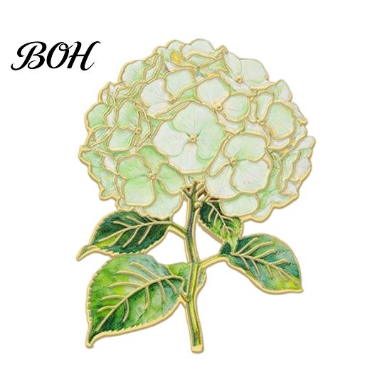 Hydrangea Flower Brooch Pin, Enamel Shape Lapel Polished Edges Backpack Artistic Floral Decorative Badge for Coat Collars Scarves Canvas Bags Colorful