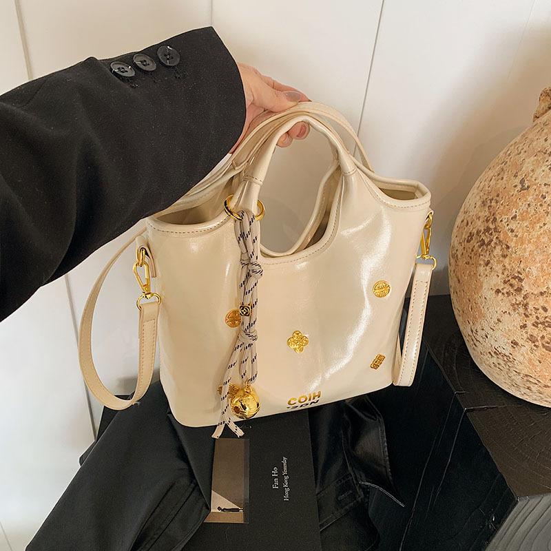 Handbag Women's New Fashion Versatile Shoulder Bag Casual Women's Bag