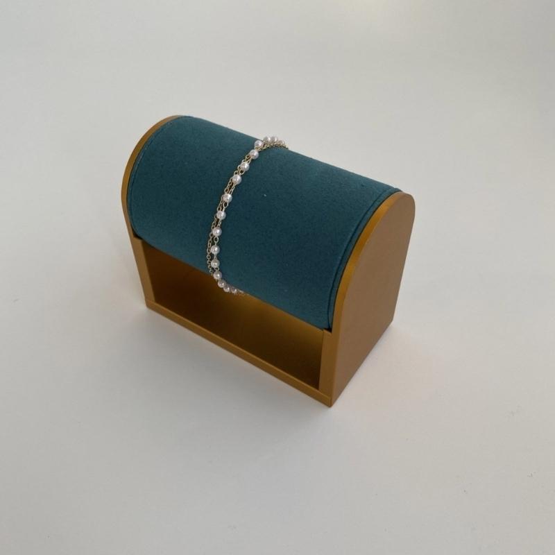 Multitiered Sturdy Metal Fashion Accessory Holder Portable for Watch Bracelet and Bangle Exhibition Home Organization