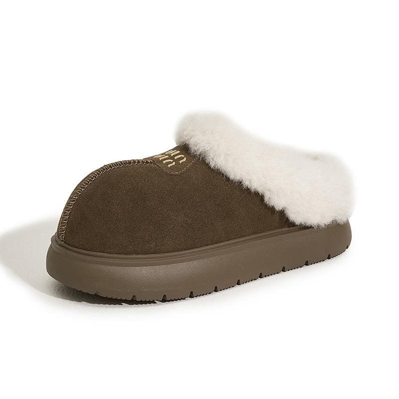 

Женские хлопковые тапочки 2025 зима новые бархатные теплые нескользящие пушистые туфли ленивые на одном педале сумка голова полутапочки 40