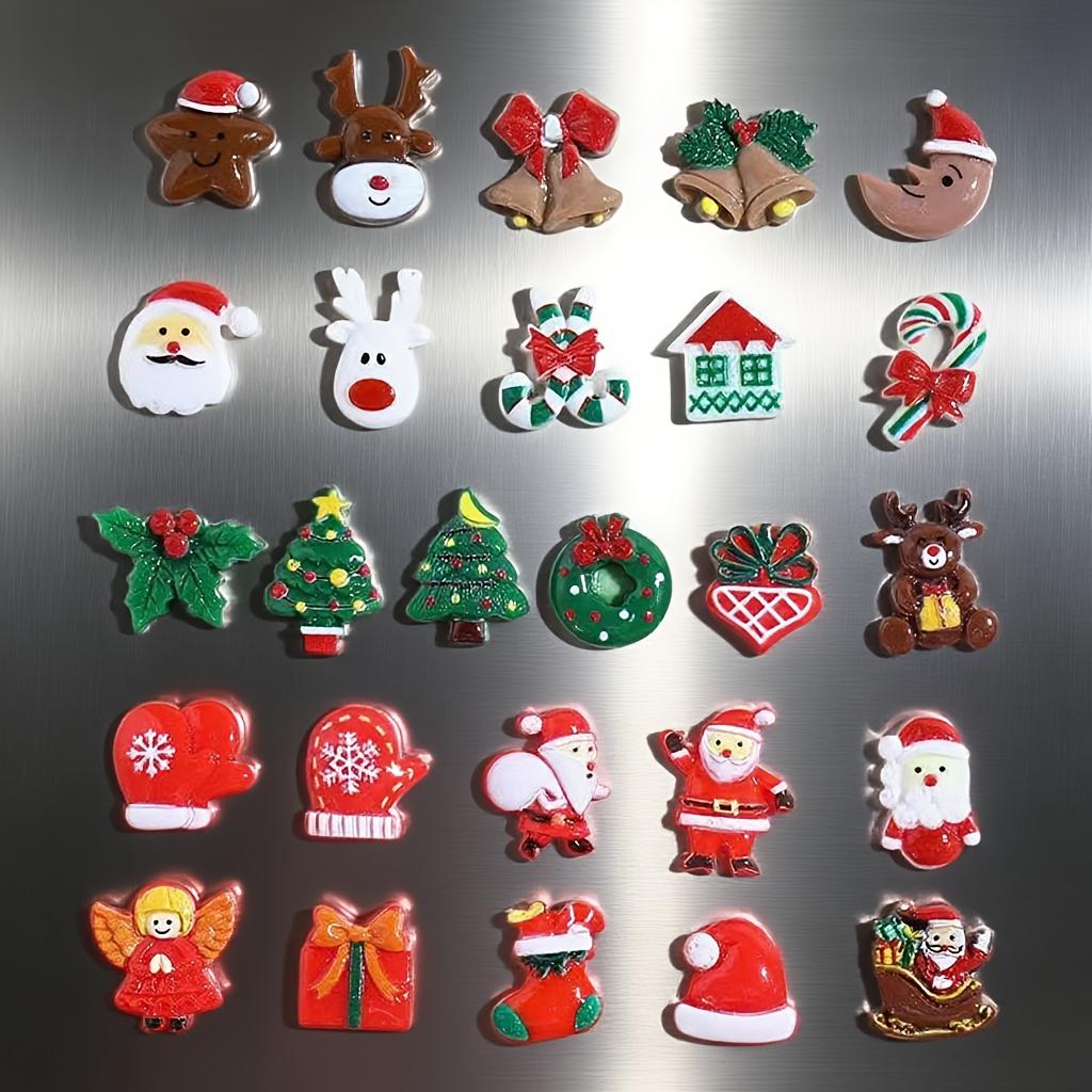 Un set di 60 magneti da frigorifero natalizi con motivi casuali, mini decorazioni natalizie, piccoli ornamenti natalizi, confezione multipla Chr