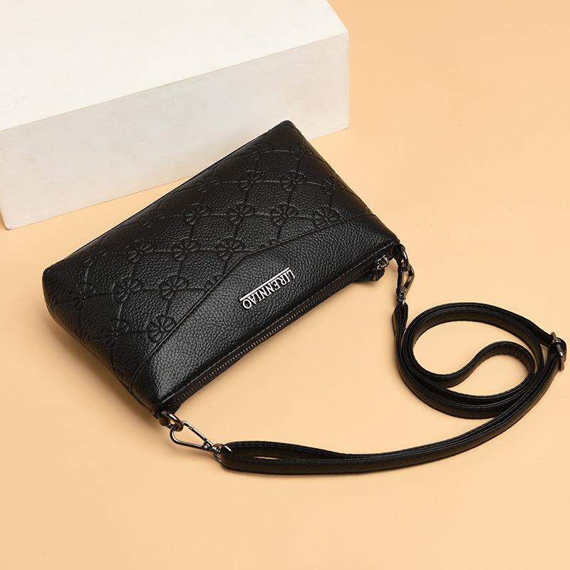 Small bag women's bag 2025 new mini clutch bag shoulder bag textured soft leather middle-aged mother bag messenger bag