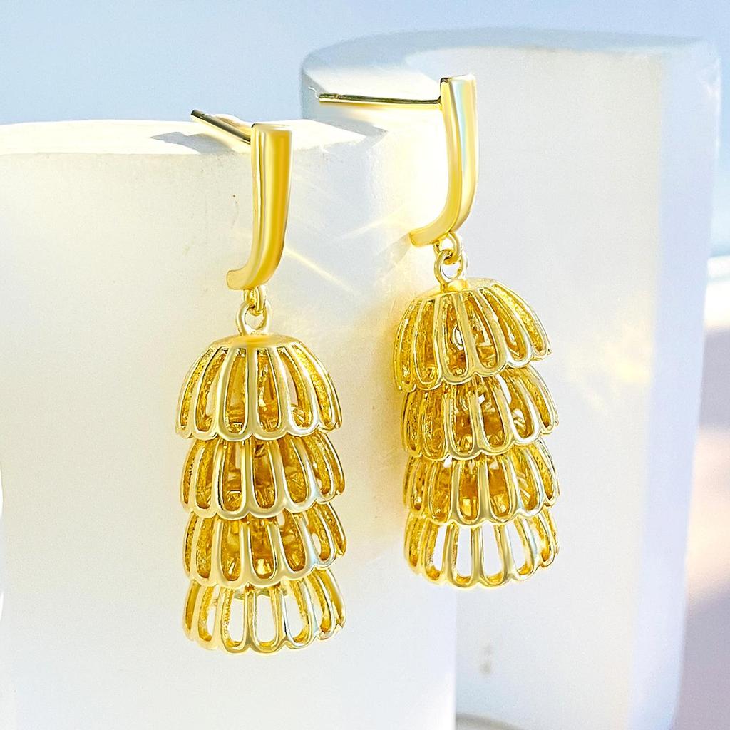 Retro Luxury Fashion Wheel Lantern Earrings For Women