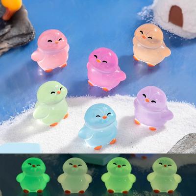 6Pcs Cute Mini Realistic Luminous Penguin Miniatures Figurines Resin Crafts Car Room Tabletop Gardening Ornaments Decoration