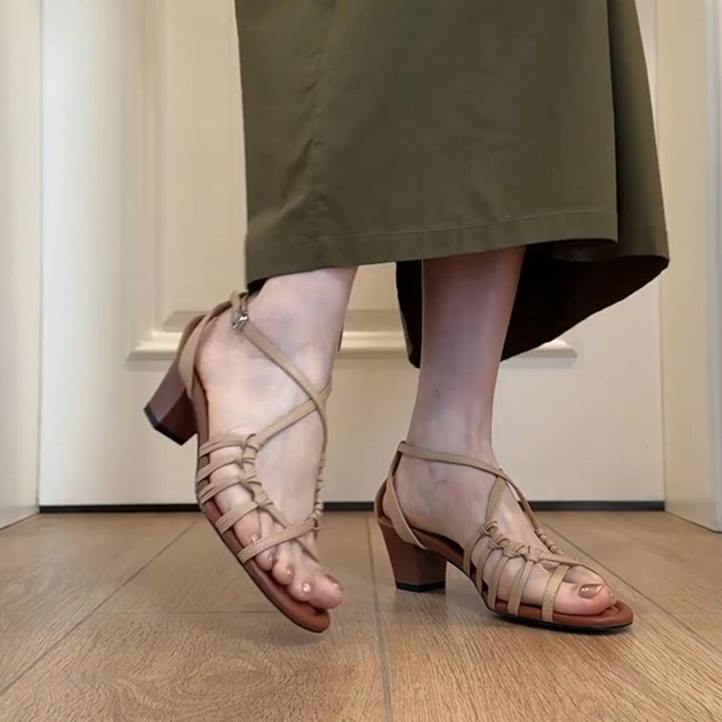 French retro design sense hand-woven Roman sandals women's word with open-toe high heels