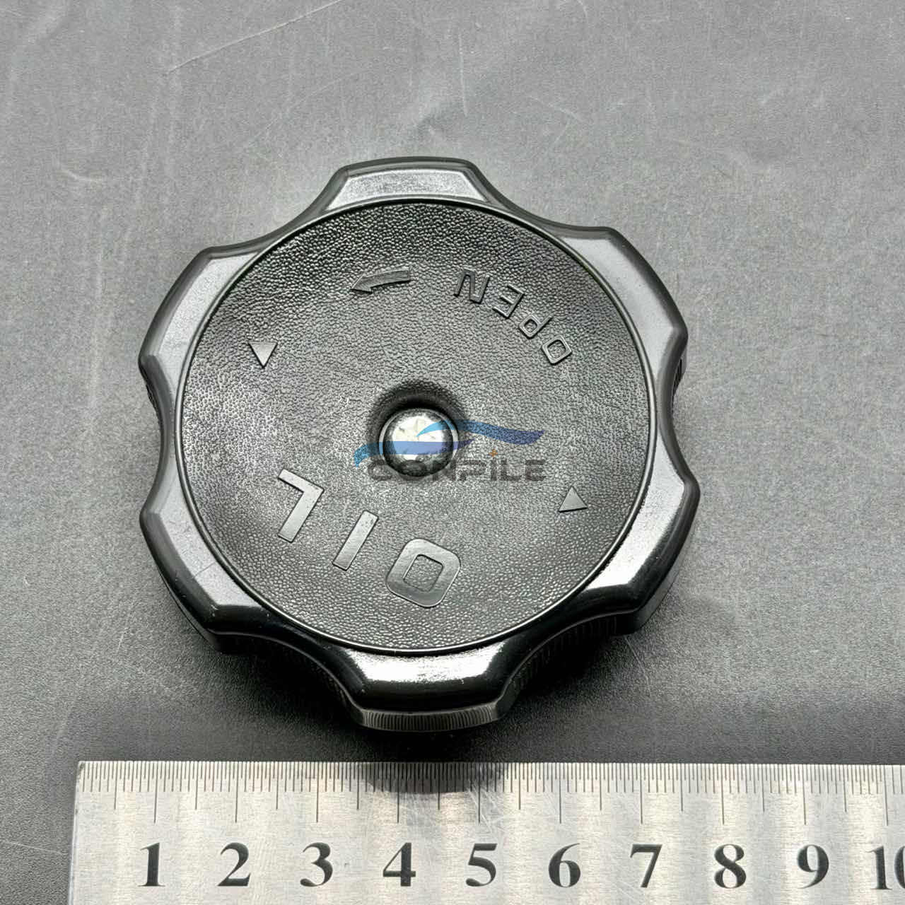 1Pc for Forklift oil cap MD008784 for Mitsubishi S4S S6S forklift engine oil tank cap and oil port cap 1pc