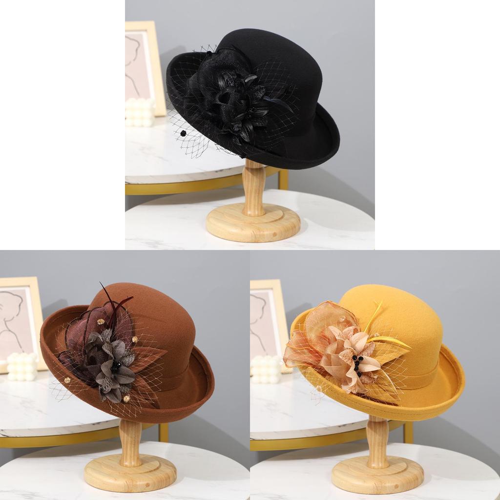 Woll-Barett für Damen mit Federblumen-Stickerei für Herbst-Winter-Mode