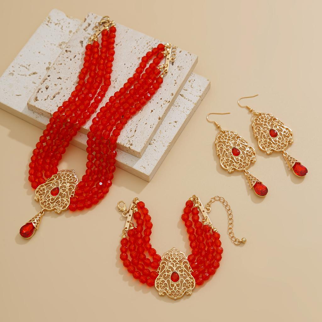 Flerlags perlesmykkesett for kvinner Brud bryllupsbånd Elegante jenter Fargerike perler Anheng Kjede Halskjede Armbånd Ørepyntsett Luksussmykker