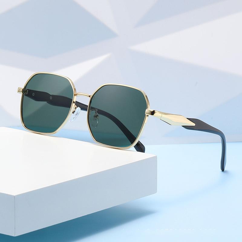 Cross-border New Style Metal Polygon Sunglasses For Men Women And Gender-neutral Retro Fashion.2418