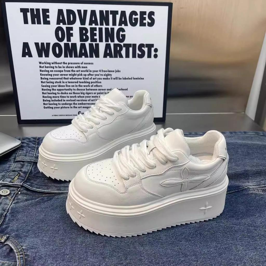 Four-leaf Clover Thick-soled Little White Shoes for Women's Summer New Versatile Height-increasing Sports and Leisure Board Shoes Ins Trendy Student