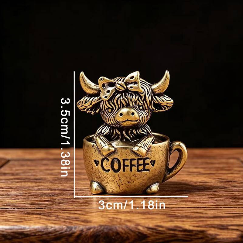 Vintage Lucky Fengshui Highland Cow Figurine Mini Solid Brass Bull Statue for Home Office Desk Decor Animal Collection Gift