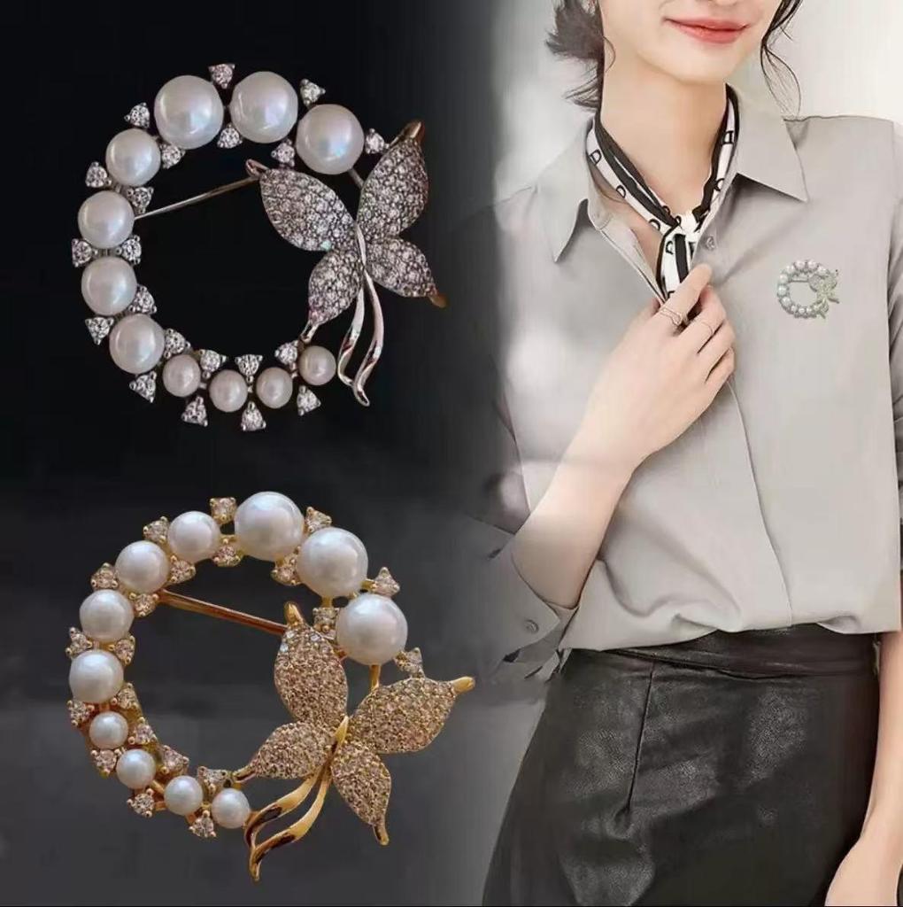 Pearl Heart Brooch: 2025 Autumn/Winter Trend - Korean Exquisite Pin for Women
