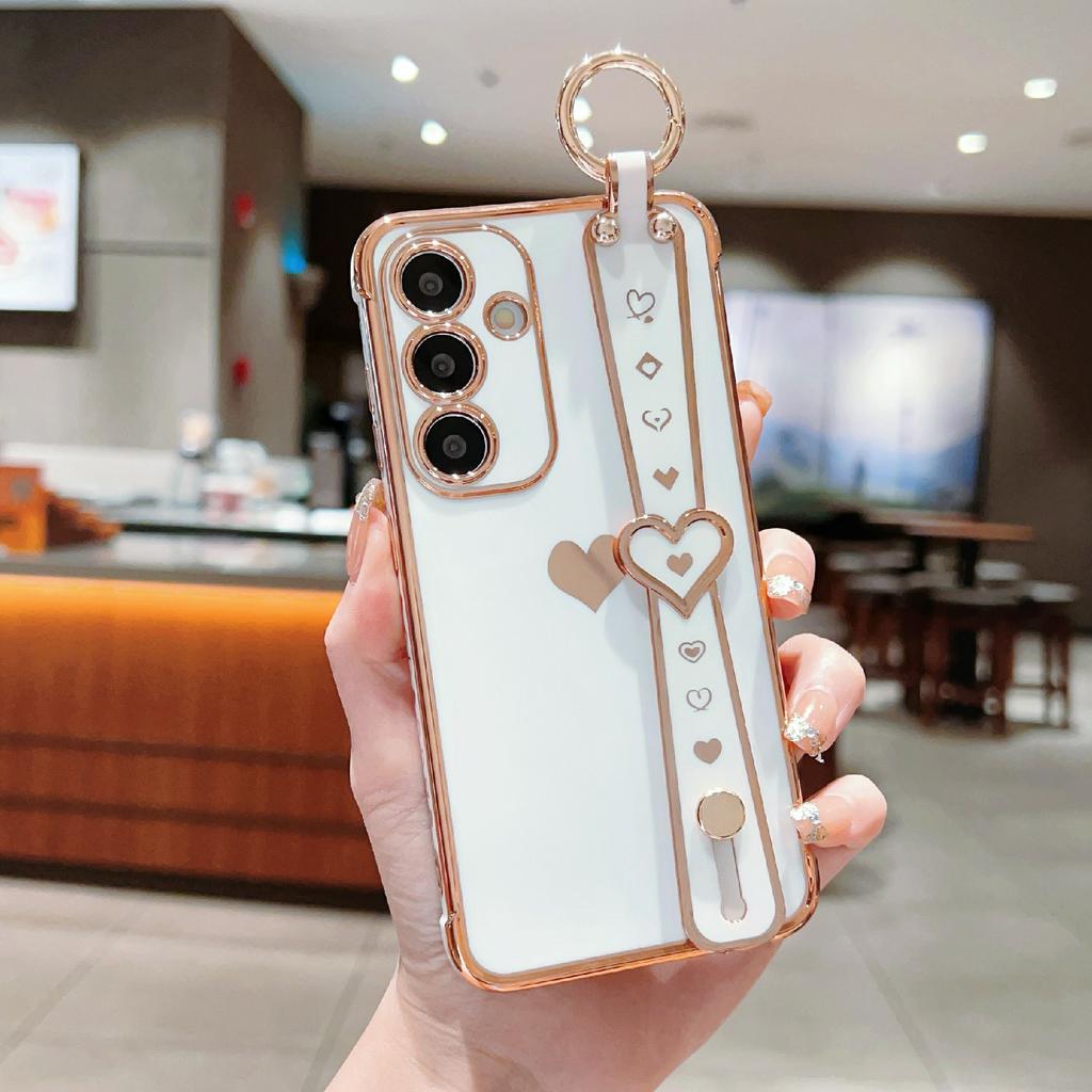 For Samsung Galaxy S26 / S26 Pro Case Wristband Kickstand Electroplated Love Heart TPU Phone Cover Finger Holder