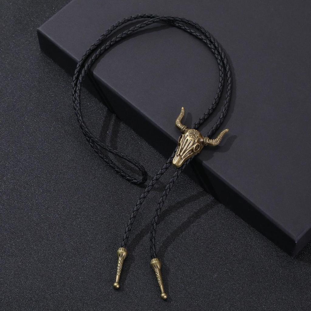 European & American Retro Bull Head Necklace Choker - PU Alloy Bolo Tie for Sweaters & Shirts