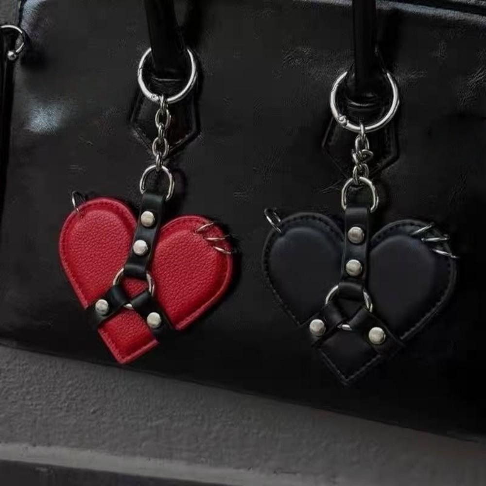 Y2K Rivet Heart Bag Charm Gothic Bag Pendant Fashion Leather Heart Keychain  Backpack Decor