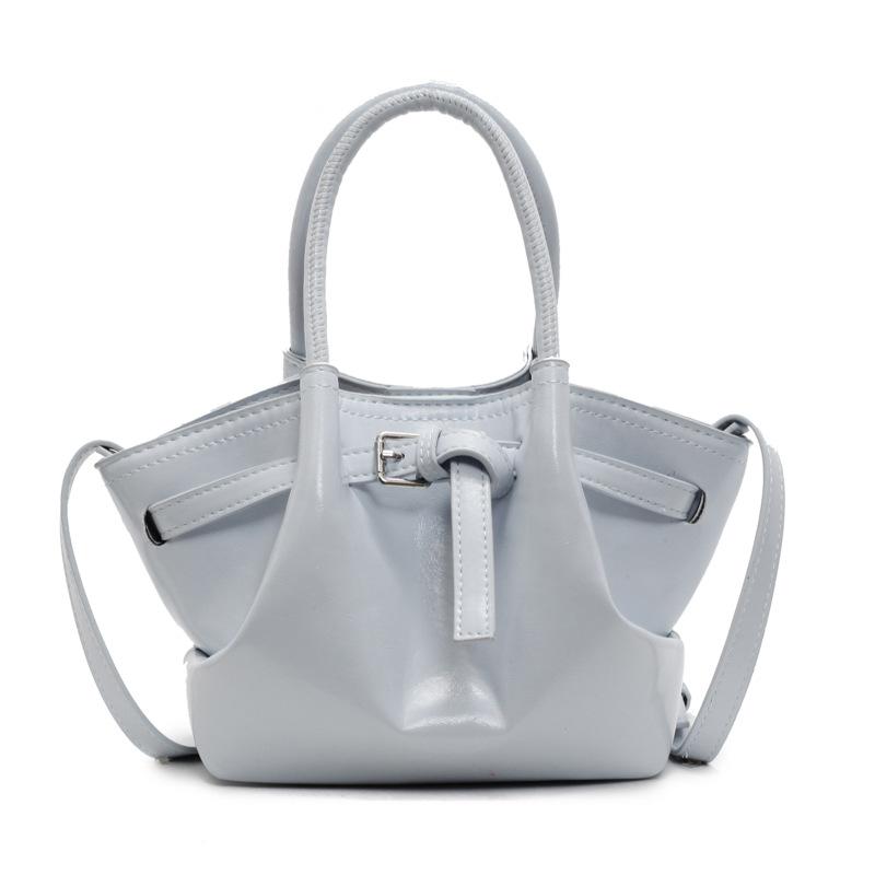 Versatile Handbag Women's Fashion Shoulder Bag New Casual Messenger Bag