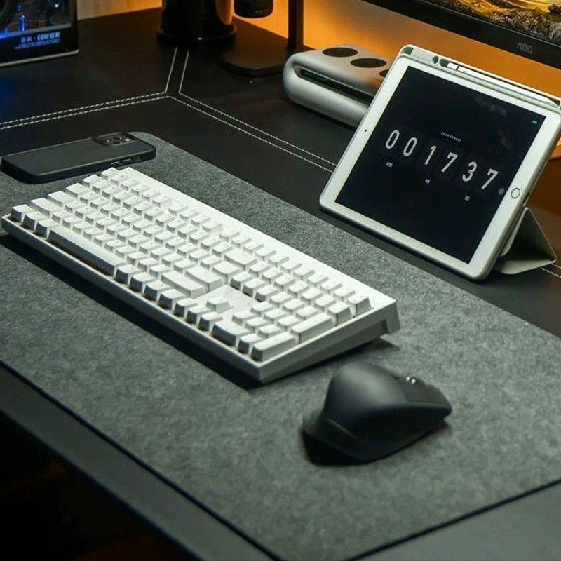 Extra Large Non-slip Felt Gaming Mouse Pad with Drop Glue Technology